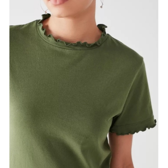 CLEARANCE!🌼Urban Outfitter Silence + NOISE top - Picture 4 of 5